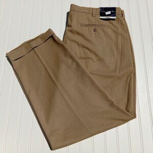 IVY CREW Dress Pants Mens 44 x 30 Beige Pleated Cuffed Easy Care Khaki Vtg NWT